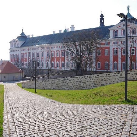 Apartmány u náměstí Broumov Exterior foto